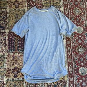 Lululemon Drysense Shirt XS Heathered Chambray Blue